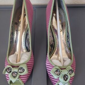 Poetic License Purple Peep-Toe Pumps with Mint Green Bow Accents